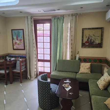 V-appartment * تيرانا