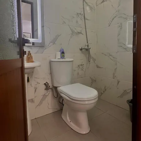 V-appartment Τίρανα